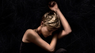 

Akhuratha Poster Movie Dark Places Charlize Theron HD Wallpaper Background Fine Art Print(12 inch X 18 inch, Rolled)