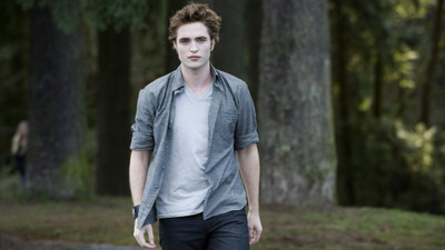 

Akhuratha Movie The Twilight Saga: New Moon Twilight Wall Poster Paper Print(12 inch X 18 inch, Rolled)