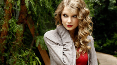 

Music Taylor Swift Singers United States Wall Poster Fine Art Print(12 inch X 18 inch, Rolled)