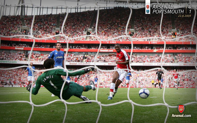 

Sports Arsenal F.C. Soccer Club Wall Poster Paper Print(12 inch X 18 inch, Rolled)