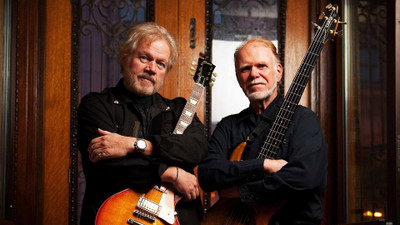 

Akhuratha Music Bachman-turner Overdrive Wall Poster Fine Art Print(12 inch X 18 inch, Rolled)