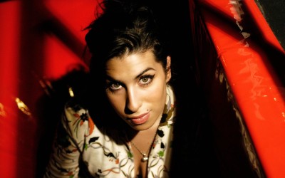 

Music Amy Winehouse Singers United Kingdom English Singer Wall Poster Fine Art Print(12 inch X 18 inch, Rolled)