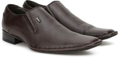 

Lee Cooper Slip On For Men(Brown, Brownp1