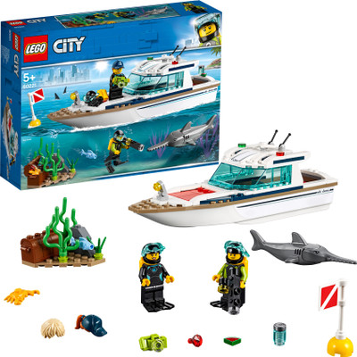 

Lego Diving Yacht (148 Pcs)(Multicolor)