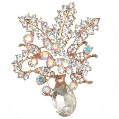 Taj Pearl Designer Brooch(Gold)