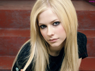 

Music Avril Lavigne Singers Canada HD Wallpaper Background Fine Art Print(12 inch X 18 inch, Rolled)