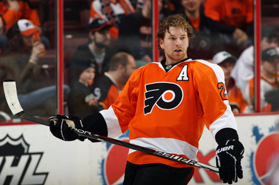 

Sports Claude Giroux Hockey HD Wall Poster Paper Print(12 inch X 18 inch, Rolled)
