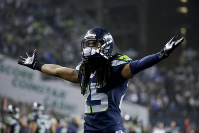 

Sports Seattle Seahawks Football Wall Poster Paper Print(12 inch X 18 inch, Rolled)