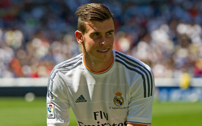 

Sports Gareth Bale Soccer Player Wall Poster Paper Print(12 inch X 18 inch, Rolled)