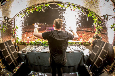 

Music Hardwell DJ Tomorrowland Wall Poster Fine Art Print(12 inch X 18 inch, Rolled)