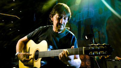 

Akhuratha Music Chris Rea Wall Poster Fine Art Print(12 inch X 18 inch, Rolled)