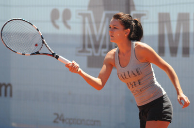 

Sports Agnieszka Radwanska Tennis Sport Polish Wall Poster Paper Print(12 inch X 18 inch, Rolled)