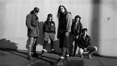 

Akhuratha Music Pearl Jam Band (Music) United States Wall Poster Fine Art Print(12 inch X 18 inch, Rolled)