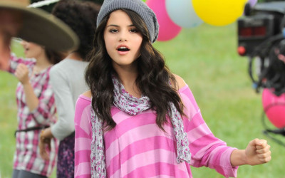 

Music Selena Gomez Singers United States HD Wallpaper Background Fine Art Print(12 inch X 18 inch, Rolled)
