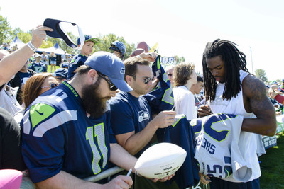 

Sports Seattle Seahawks Football Wall Poster Paper Print(12 inch X 18 inch, Rolled)