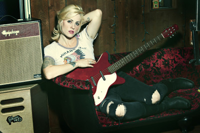 

Akhuratha Music Brody Dalle Singers Australia The Distillers Wall Poster Fine Art Print(12 inch X 18 inch, Rolled)