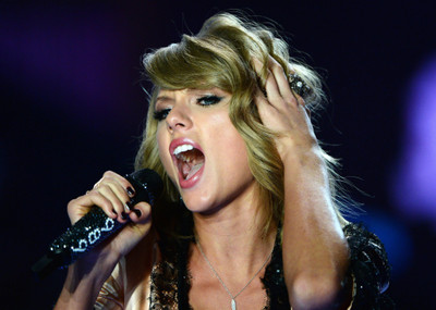 

Music Taylor Swift Singers United States Wall Poster Fine Art Print(12 inch X 18 inch, Rolled)