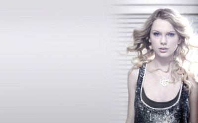 

Akhuratha Music Taylor Swift Singers United States Wall Poster Fine Art Print(12 inch X 18 inch, Rolled)