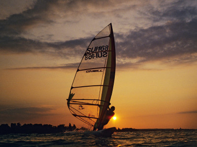 Sports Windsurfing HD Wall Poster Paper Print(12 inch X 18 inch, Rolled)