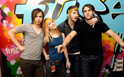 

Music Paramore Band (Music) United States Wall Poster Fine Art Print(12 inch X 18 inch, Rolled)