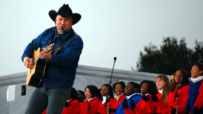 

Akhuratha Music Garth Brooks Wall Poster Fine Art Print(12 inch X 18 inch, Rolled)