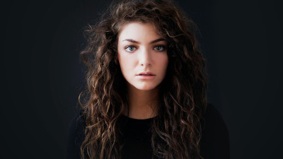 

Music Lorde Singers New Zealand Wall Poster Fine Art Print(12 inch X 18 inch, Rolled)