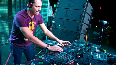

Music Dj Tiesto DJ DJ Tiesto HD Wallpaper Background Fine Art Print(12 inch X 18 inch, Rolled)