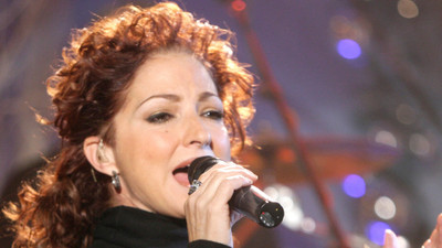 

Music Gloria Estefan Wall Poster Fine Art Print(12 inch X 18 inch, Rolled)