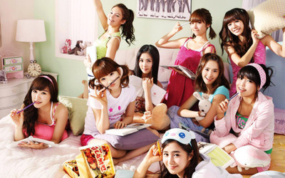 

Akhuratha Music SNSD Band (Music) South Korea Wall Poster Fine Art Print(12 inch X 18 inch, Rolled)
