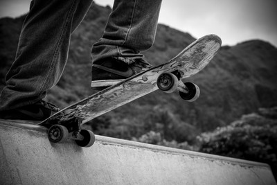 

Sports Skateboarding Skate Skateboard Black & White Sport Outdoor Fun Wall Poster Paper Print(12 inch X 18 inch, Rolled)