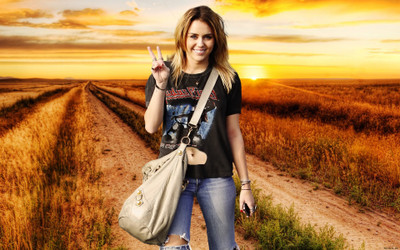 

Music Miley Cyrus Singers United States HD Wallpaper Background Fine Art Print(12 inch X 18 inch, Rolled)