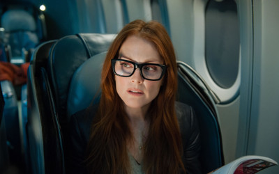 

Akhuratha Poster Movie Non-Stop British Actress Julianne Moore HD Wallpaper Background Fine Art Print(12 inch X 18 inch, Rolled)