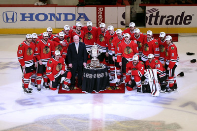 

Sports Chicago Blackhawks Basketball Wall Poster Paper Print(12 inch X 18 inch, Rolled)