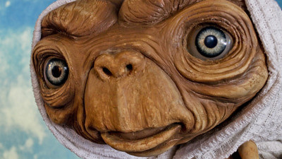 

Akhuratha Poster Movie E.T. The Extra-Terrestrial HD Wallpaper Background Fine Art Print(12 inch X 18 inch, Rolled)
