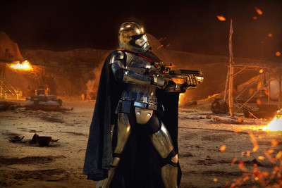 

Movie Star Wars Episode VII: The Force Awakens Star Wars Captain Phasma HD Wallpaper Background Paper Print(12 inch X 18 inch, Rolled)