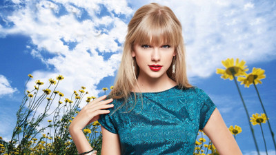 

Akhuratha Music Taylor Swift Singers United States Wall Poster Fine Art Print(12 inch X 18 inch, Rolled)