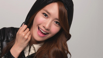 

Akhuratha Music Im Yoona Singers South Korea Wall Poster Fine Art Print(12 inch X 18 inch, Rolled)