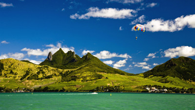 

Sports Skydiving HD Wall Poster Paper Print(12 inch X 18 inch, Rolled)