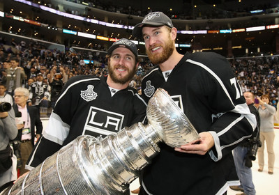 

Sports Los Angeles Kings Hockey HD Wall Poster Paper Print(12 inch X 18 inch, Rolled)