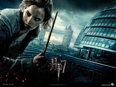 

Akhuratha Poster Movie Harry Potter And The Deathly Hallows: Part 1 Harry Potter HD Wallpaper Background Fine Art Print(12 inch X 18 inch, Rolled)