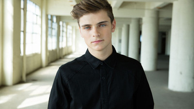 

Music Martin Garrix DJ HD Wallpaper Background Fine Art Print(12 inch X 18 inch, Rolled)