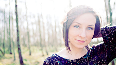 

Music Julie Fowlis Singers United Kingdom Wall Poster Fine Art Print(12 inch X 18 inch, Rolled)