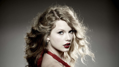 

Akhuratha Music Taylor Swift Singers United States Wall Poster Fine Art Print(12 inch X 18 inch, Rolled)