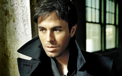 

Music Enriqie Iglesias HD Wallpaper Background Fine Art Print(12 inch X 18 inch, Rolled)