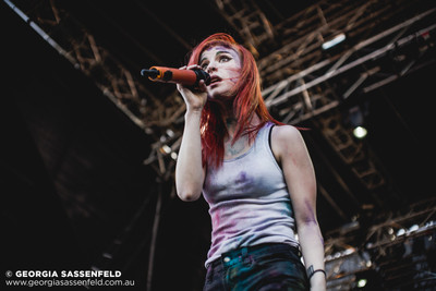 

Akhuratha Music Hayley Williams Singers United States Wall Poster Fine Art Print(12 inch X 18 inch, Rolled)