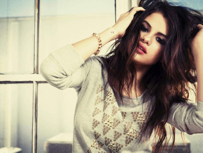 

Music Selena Gomez Singers United States HD Wallpaper Background Fine Art Print(12 inch X 18 inch, Rolled)