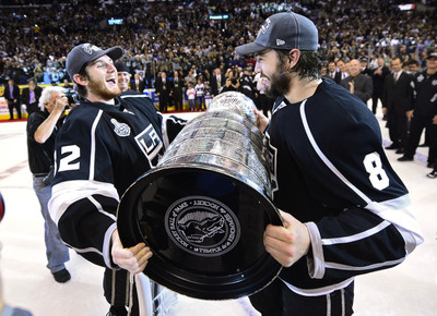 

Sports Los Angeles Kings Hockey Wall Poster Paper Print(12 inch X 18 inch, Rolled)