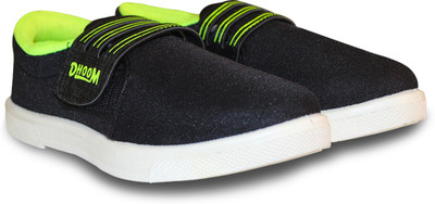 

M-Max Boys & Girls Velcro Sneakers(Black, Green