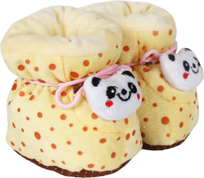 

BabyShower Booties(Toe to Heel Length - 10 cm Yellow)