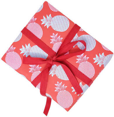 

Bluecat GW_RED_SKYB&PINKPINEAPPLE Pineapple Up Cycled Cotton Gift Wrapper(Red, Sky blue and pink pineapples)